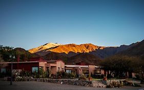 Miraluna Bodega Boutique